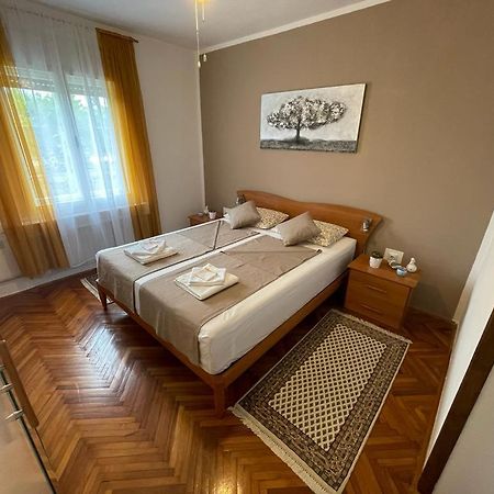 Apartman Pcelica Leilighet PUY Eksteriør bilde